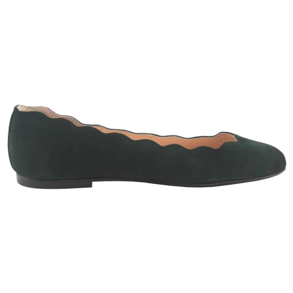 FS/NY Jigsaw Hunter Green Suede Ballet Flats with Scalloped Edges, size 8½